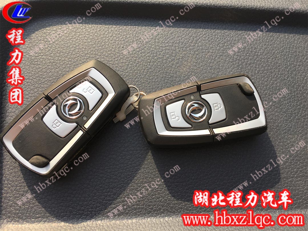 內(nèi)飾3.jpg