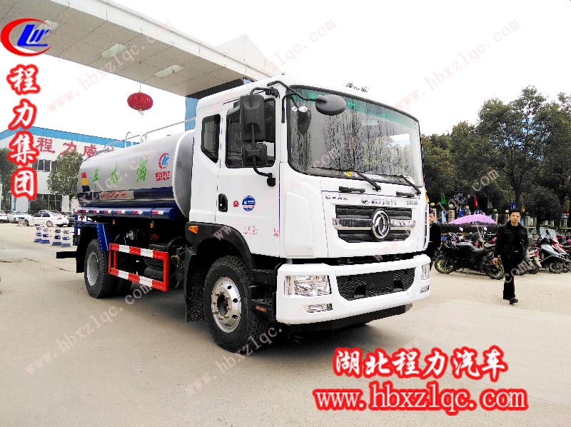 程力集團(tuán)灑水車霧泡機的作用