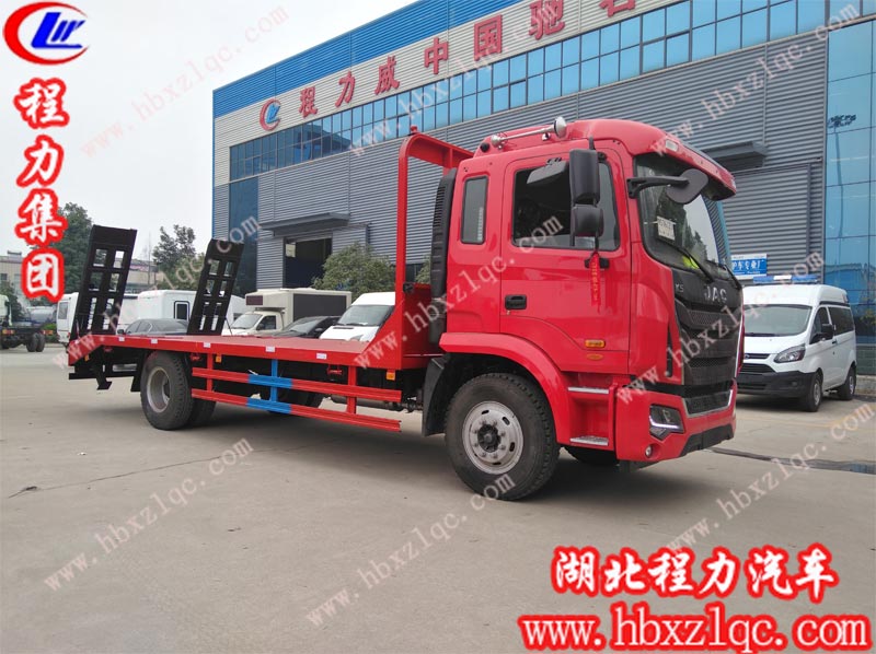 湖北程力專用汽車有限公司江淮K5平板車運輸車品質(zhì)成就經(jīng)典！
