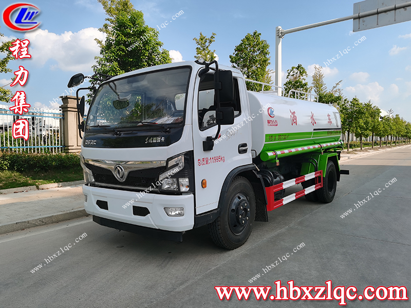 江西九江翟總收到程力集團(tuán)9.2方的灑水車(chē)，并表示效果非常滿意